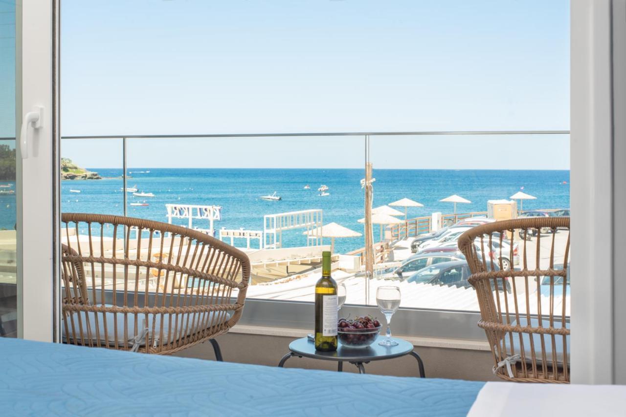 Mk Summer Breeze Luxury Apartments Agia Pelagia Eksteriør billede