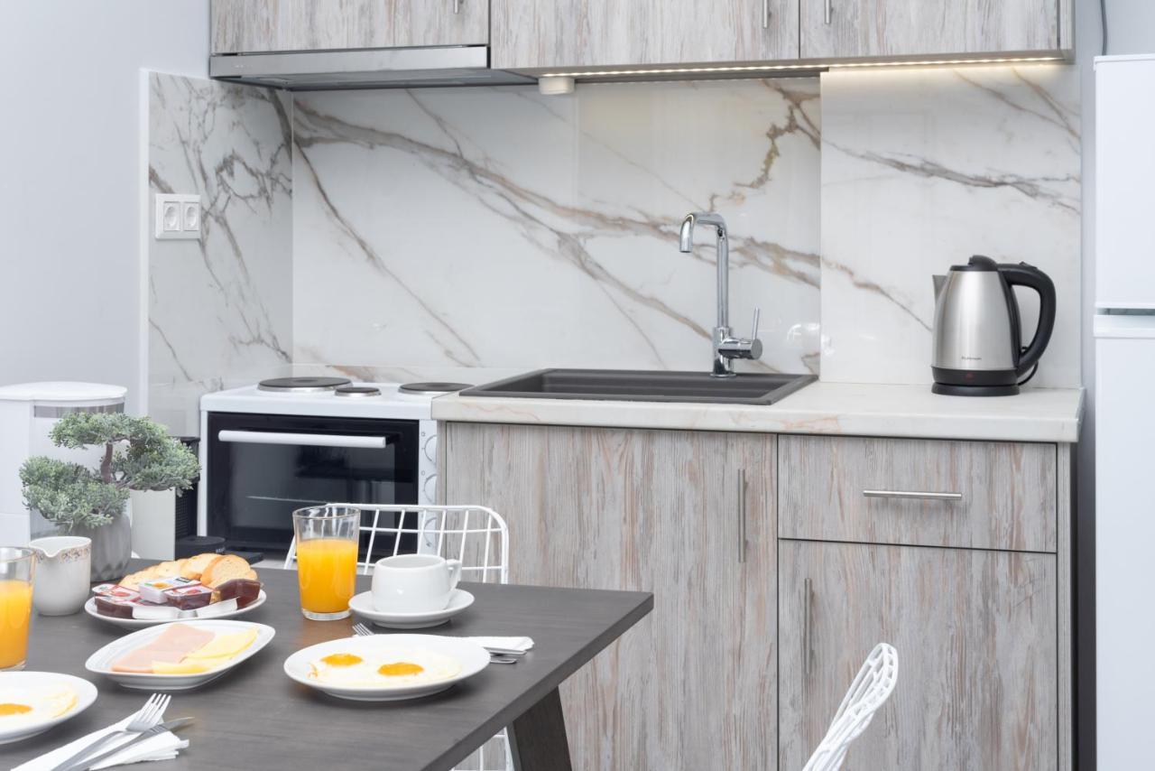 Mk Summer Breeze Luxury Apartments Agia Pelagia Eksteriør billede